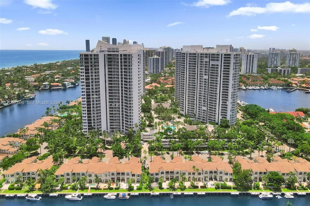 21150 Point Pl, Aventura, FL 33180