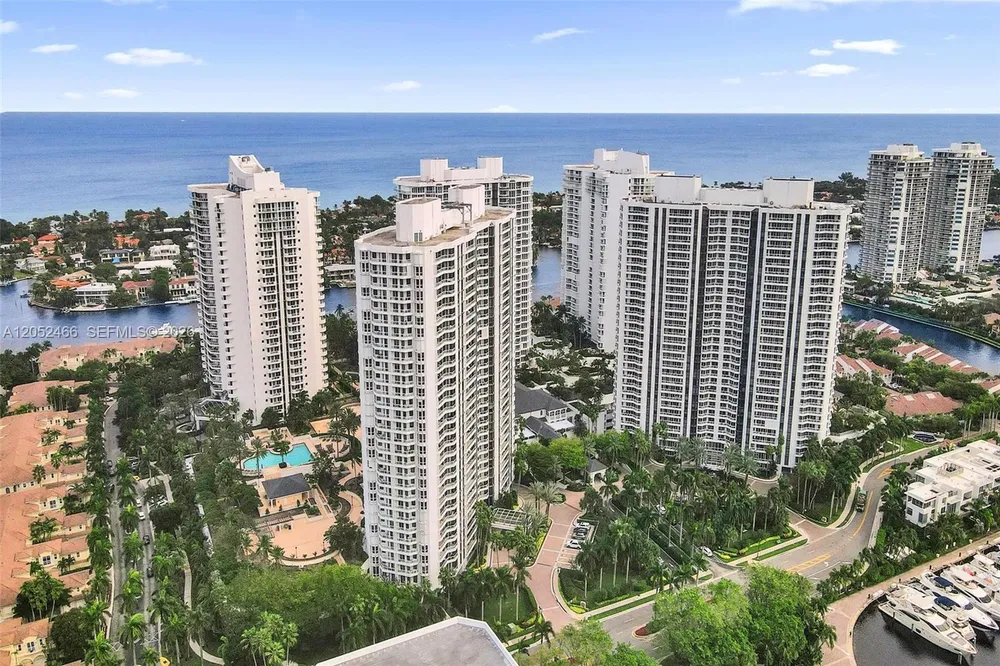21150 Point Pl, Aventura, FL 33180