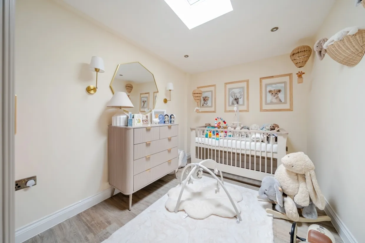 Chiswell Green Lane St Albans AL2 photo 9