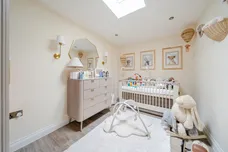 Chiswell Green Lane St Albans AL2 photo 9