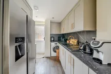 Chiswell Green Lane St Albans AL2 photo 15