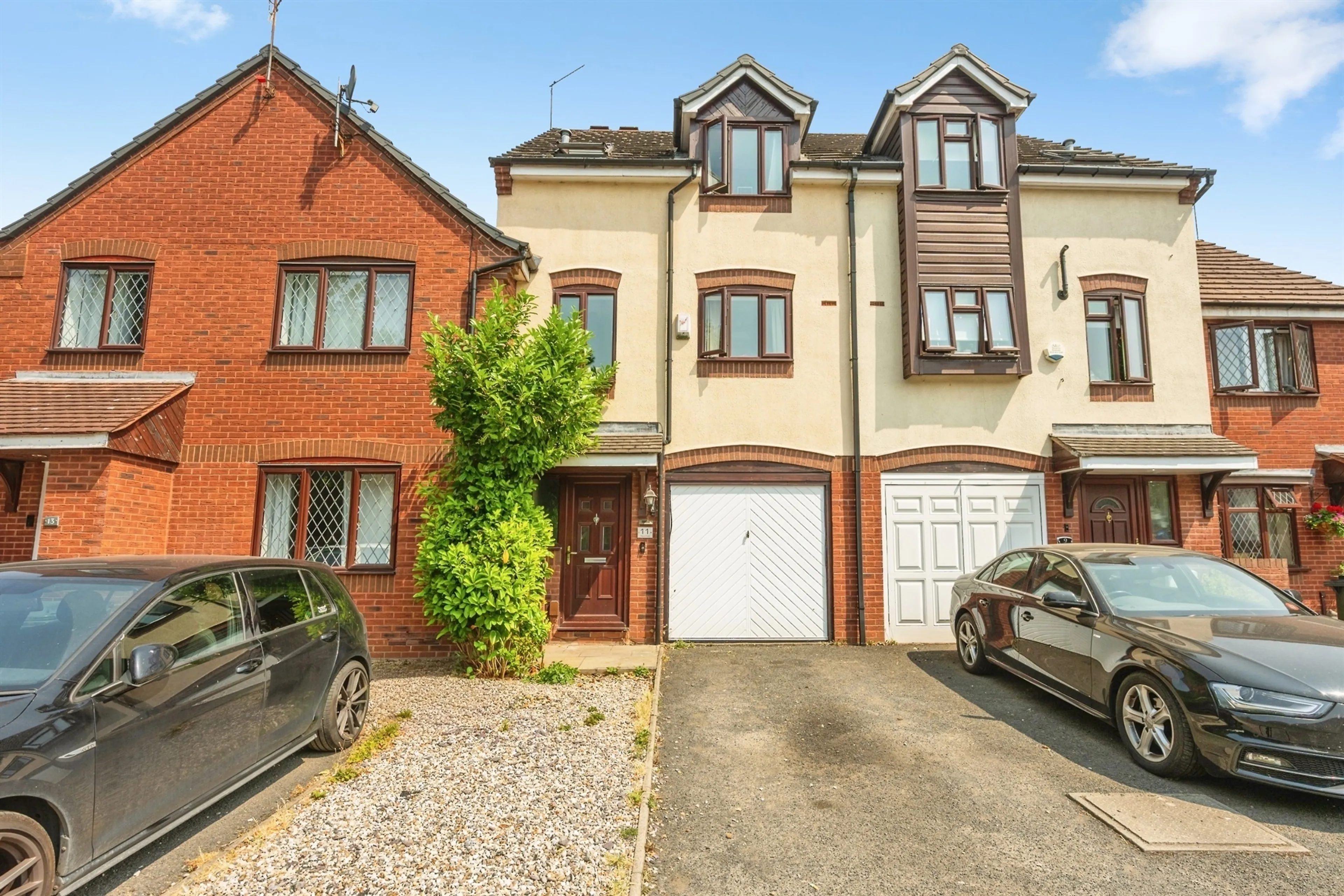 Property photo 0