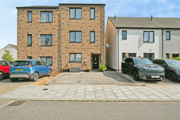 Stannary Road, Camborne, Cornwall, TR14