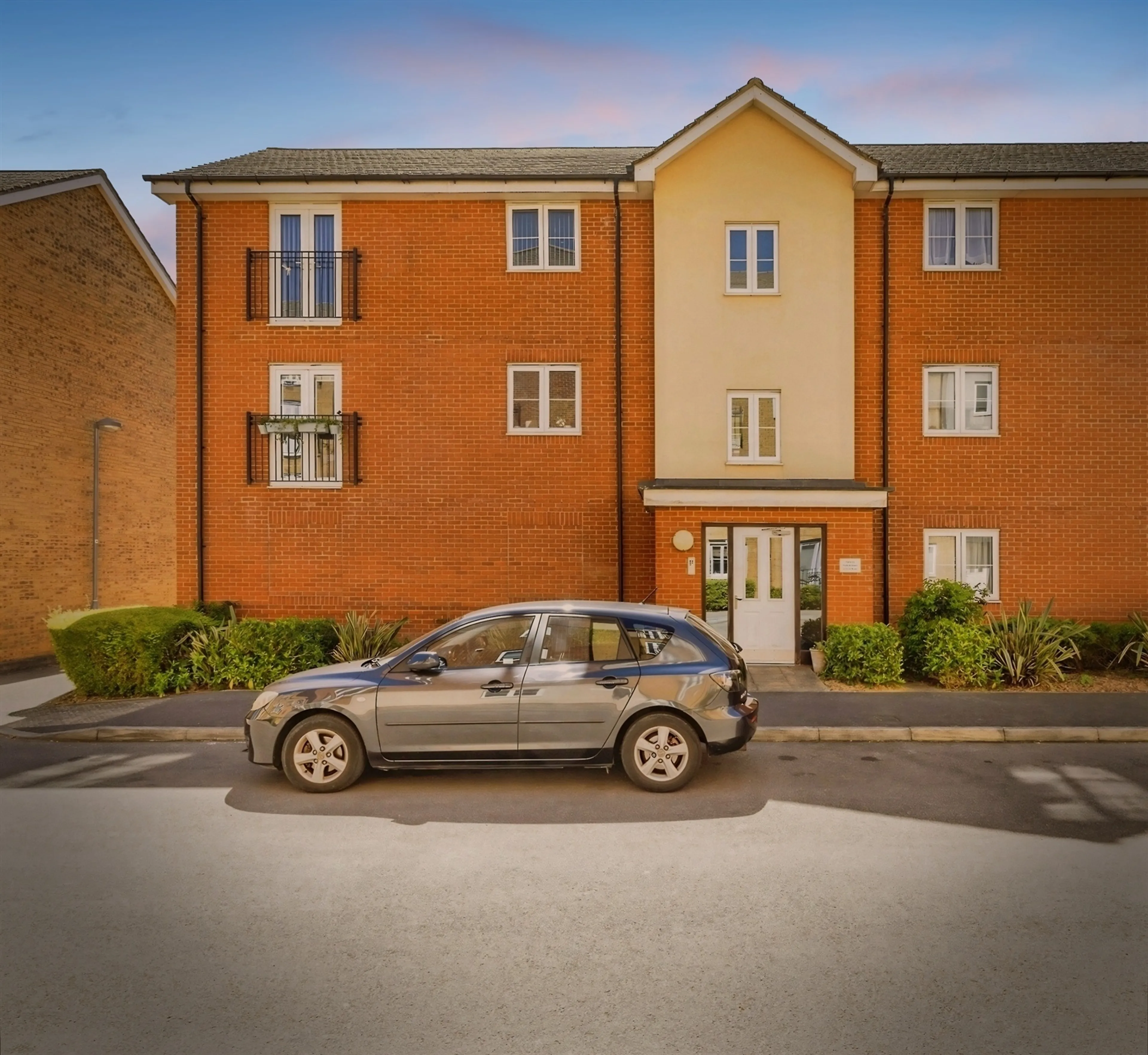 Property photo 0