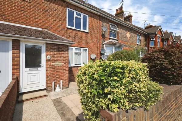 South Road, Hailsham, East Sussex, BN27