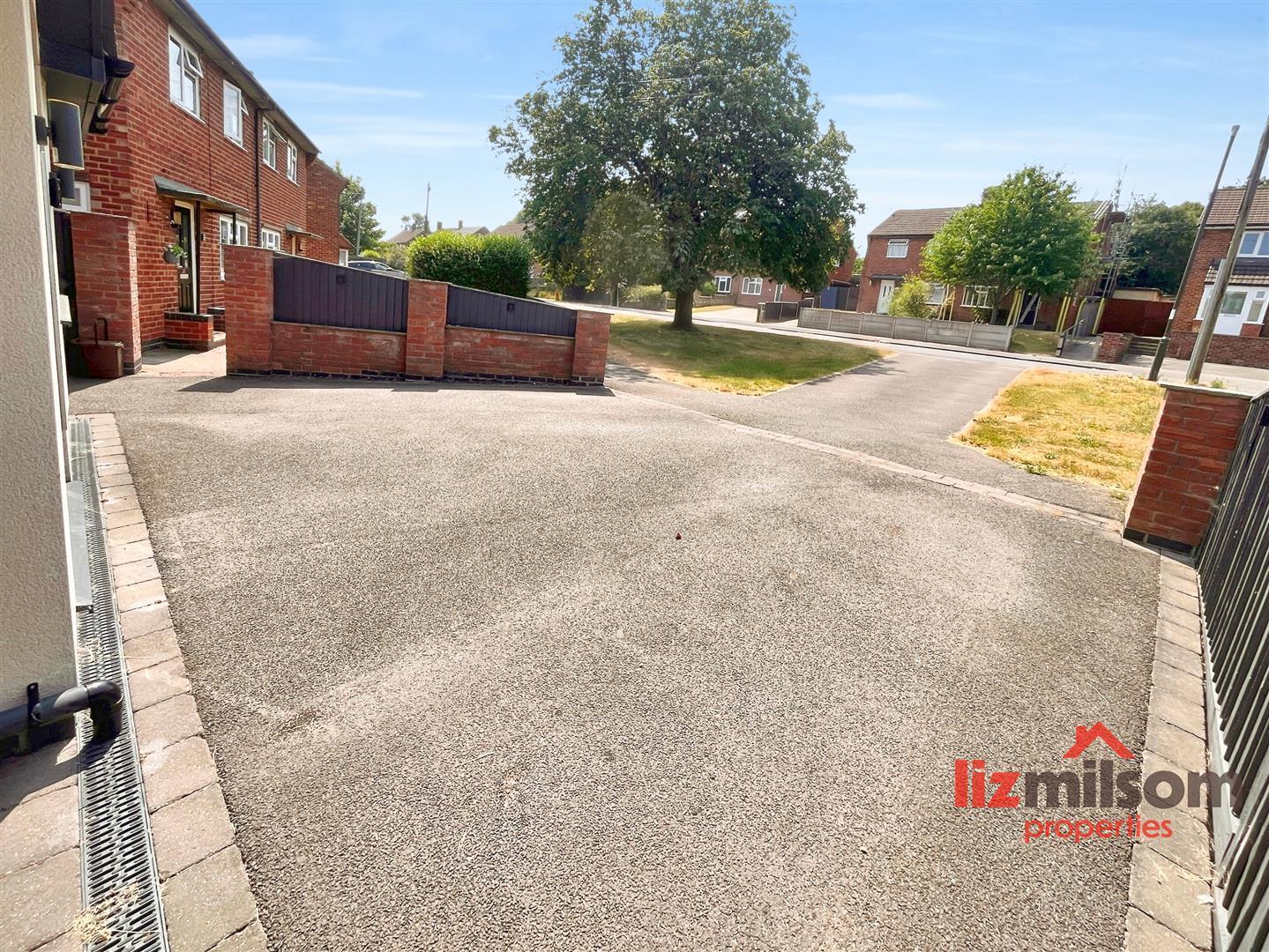 Salisbury Drive, Midway, Swadlincote Image 31
