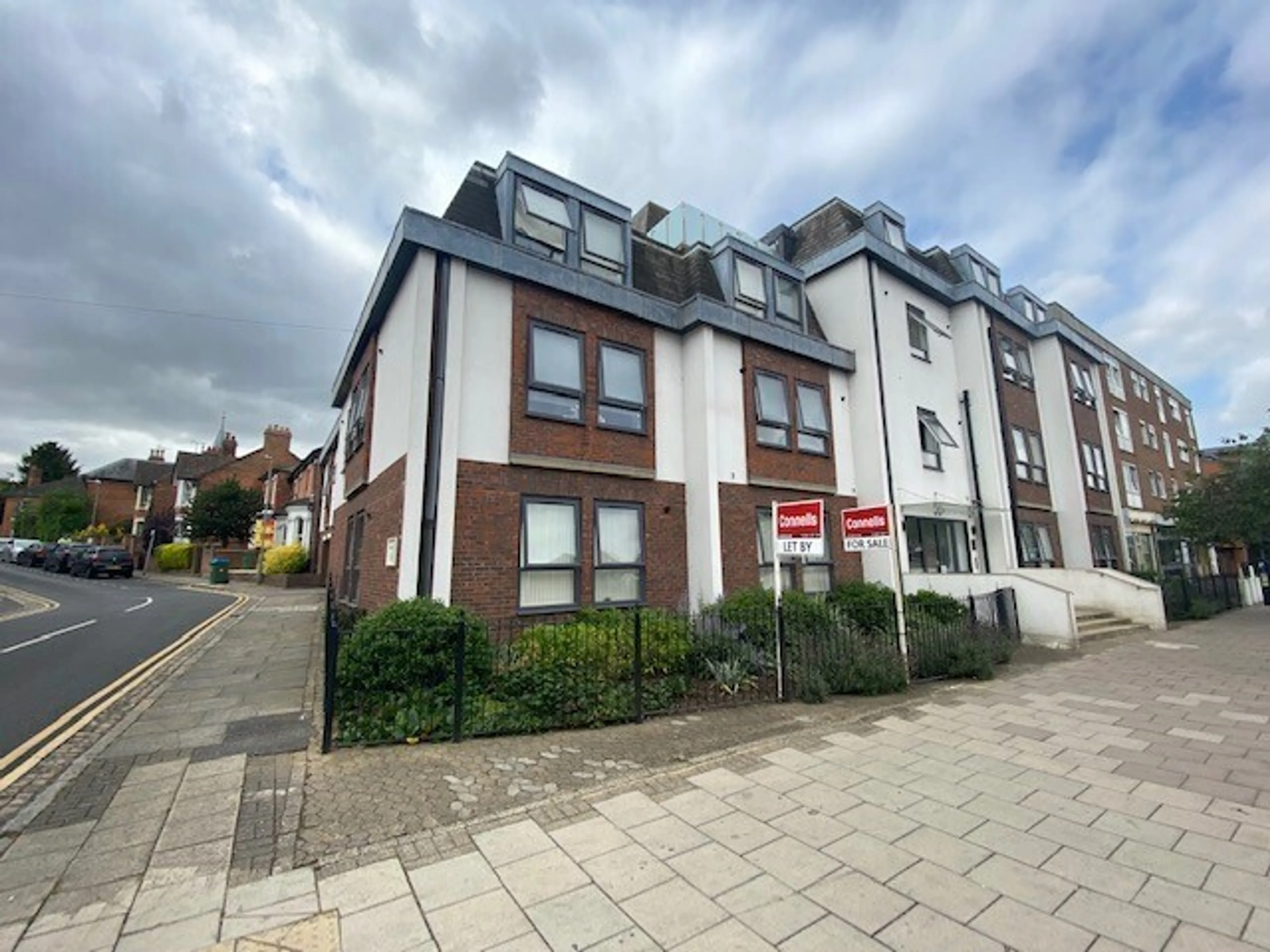 Property photo 0
