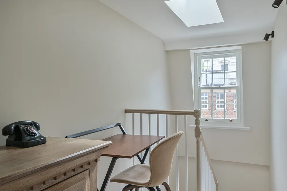 Brompton Square, London, SW3 photo 24