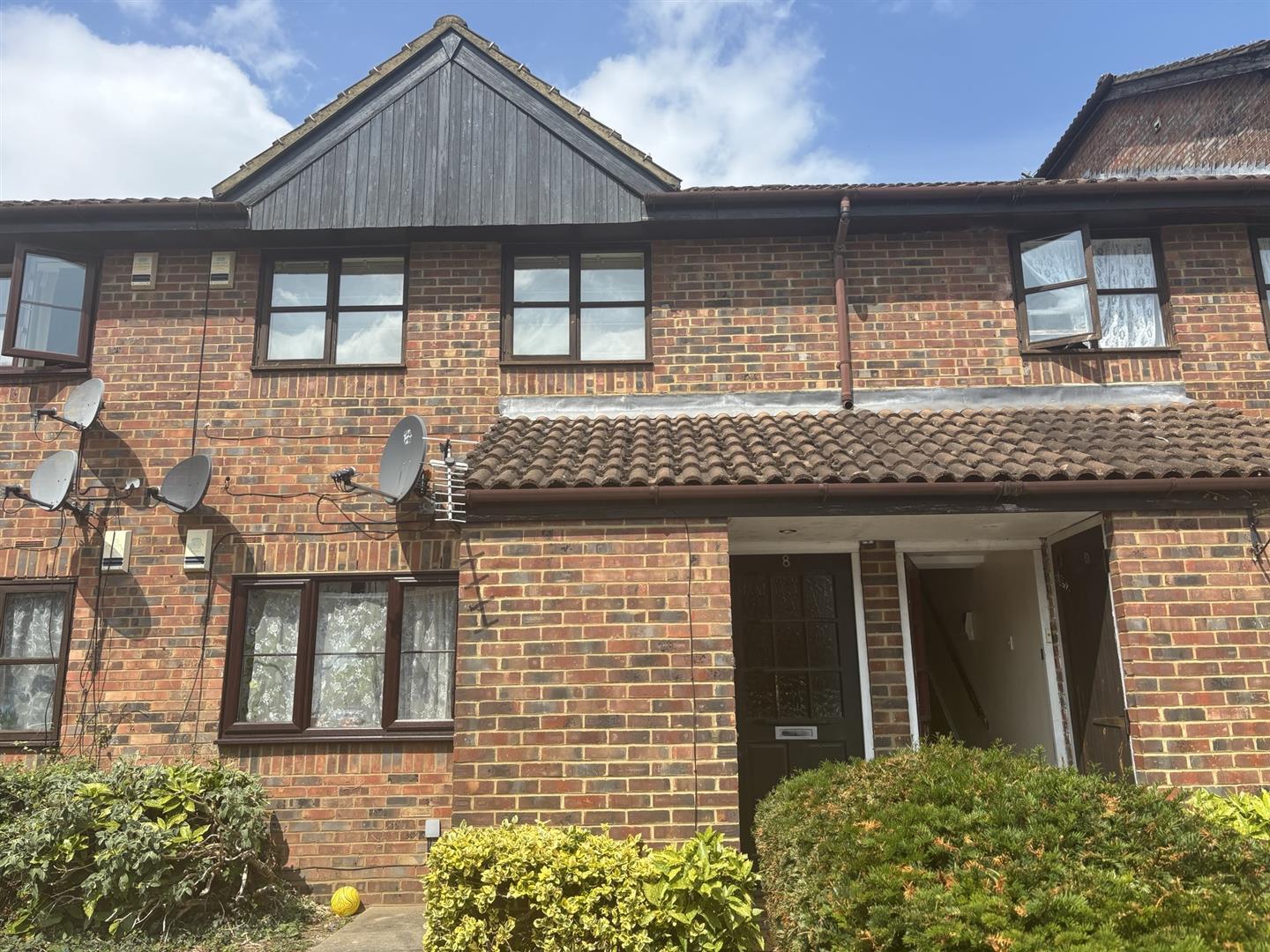 Troutbeck Close , Slough Image 1