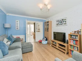 Dalefield Way, Normanton thumb 3
