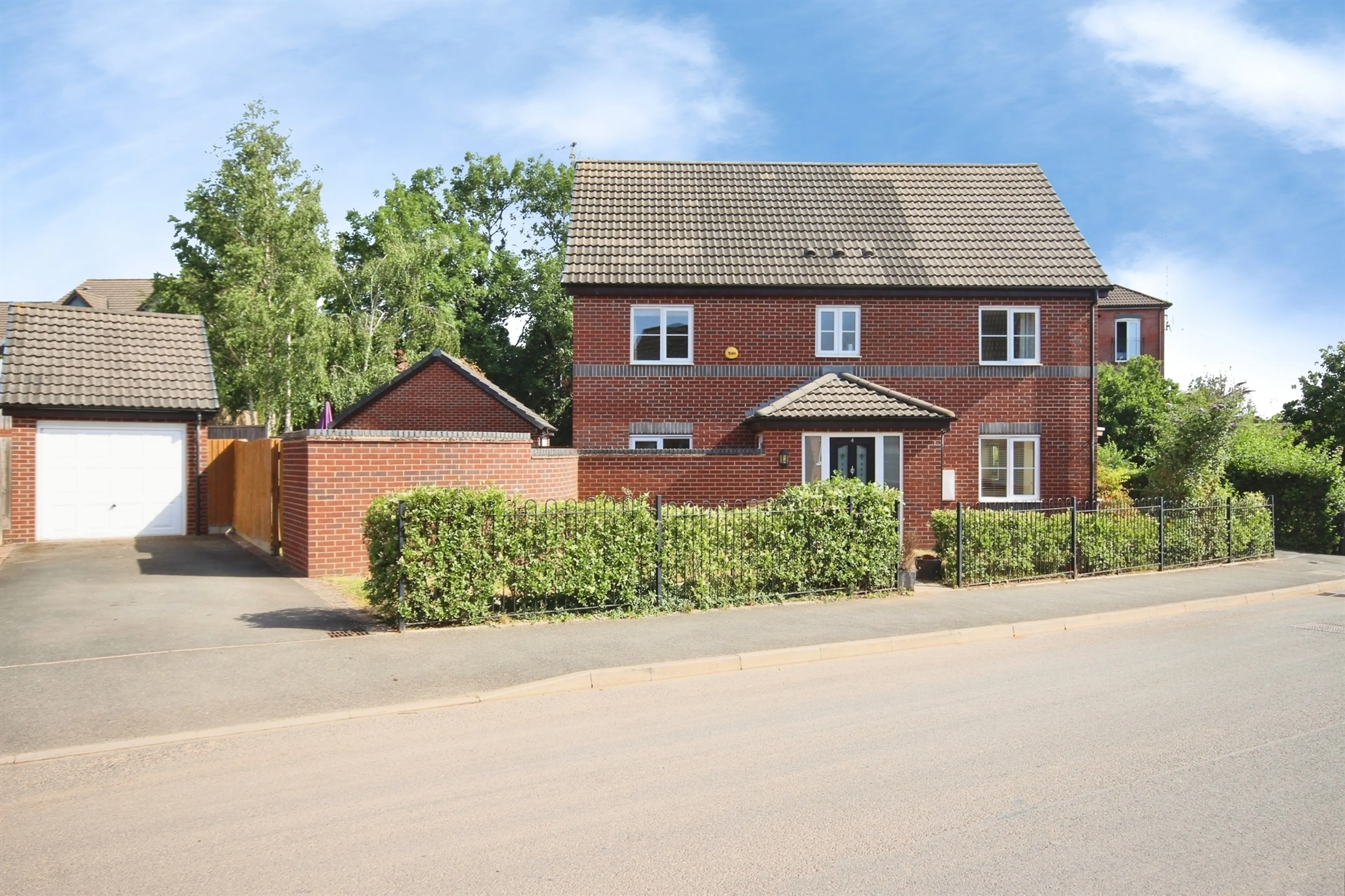 Property photo 0