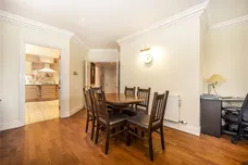 Clearwater Place, Surbiton, KT6 photo 7
