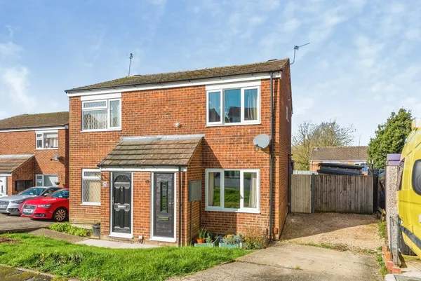 Icomb Close, SWINDON, Wiltshire, SN5