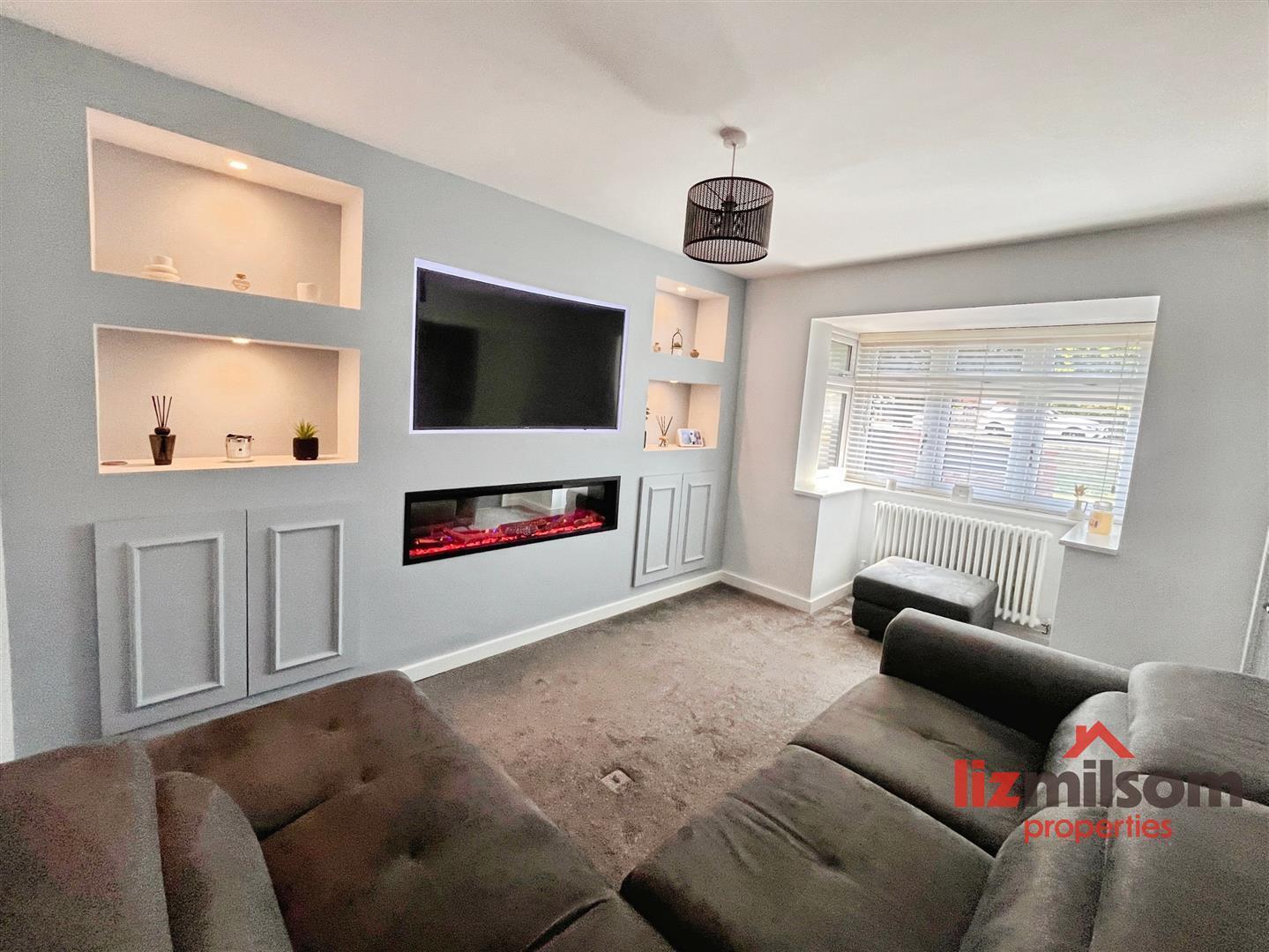 Salisbury Drive, Midway, Swadlincote Image 3