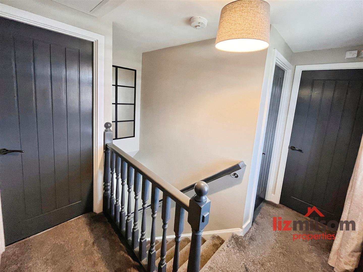 Salisbury Drive, Midway, Swadlincote Image 14