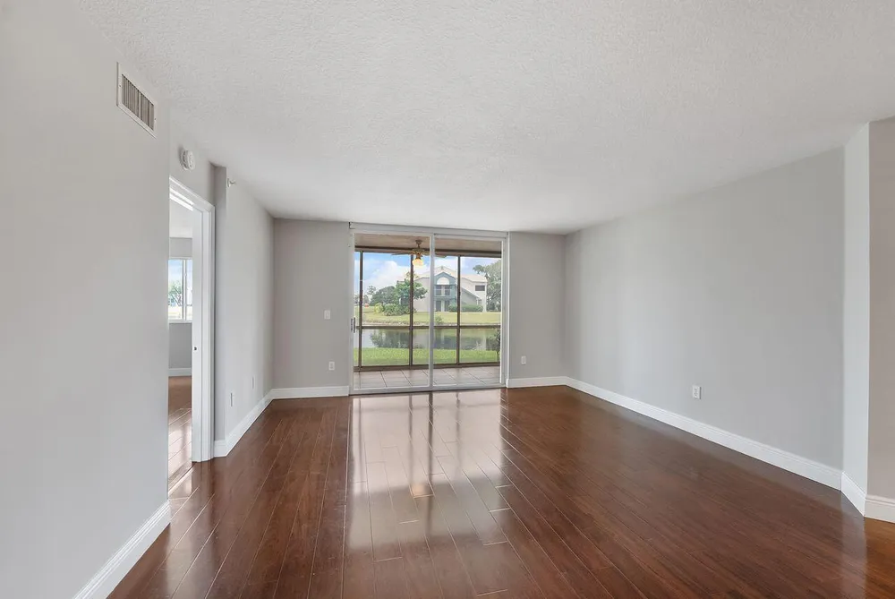 9563 Weldon Circle, Tamarac, FL 33321