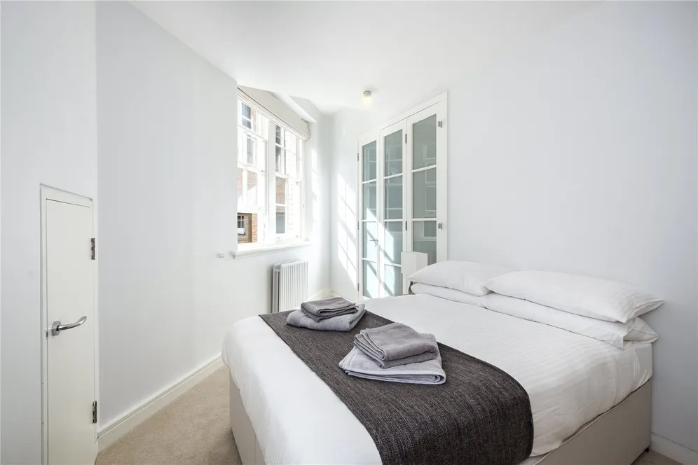 Carter Lane, London, EC4V photo 13