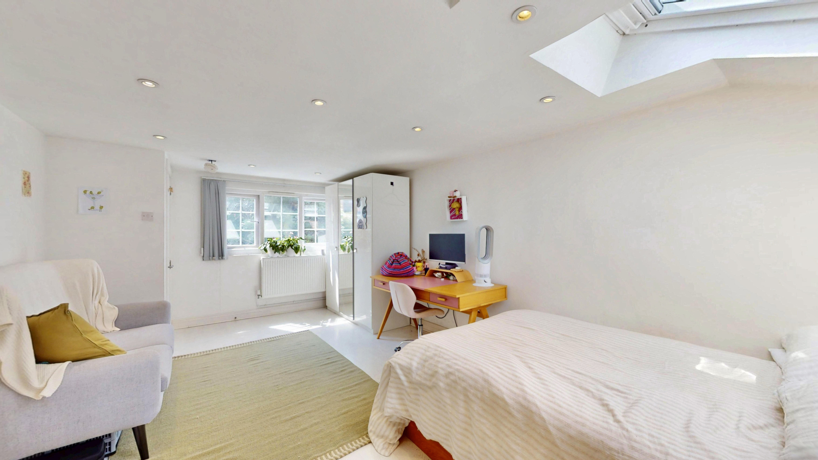 Rotherhithe New Road, Rotherhithe, London, SE16 Image 13