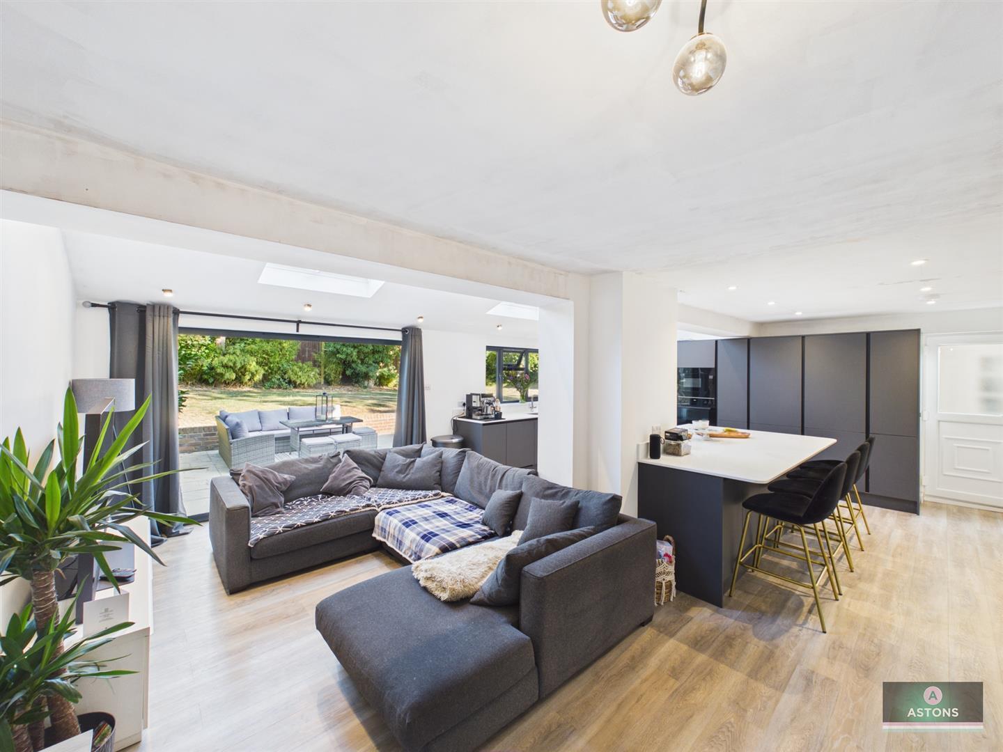 Gossops Green, Crawley Image 2