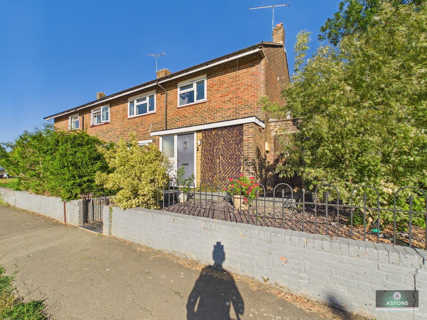 Gossops Green, Crawley Image 8