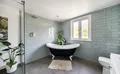 Property image gallery
