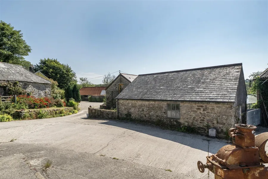 Property Image 36