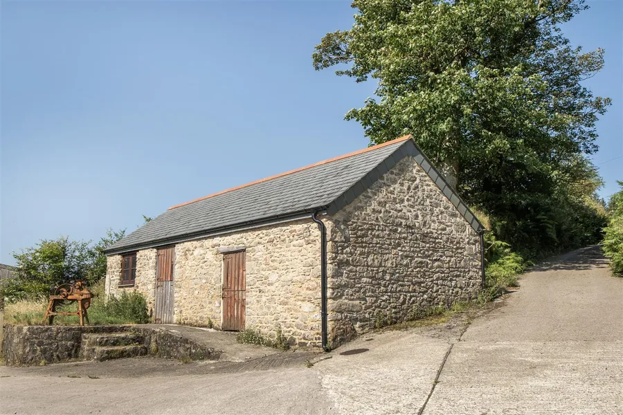 Property Image 37