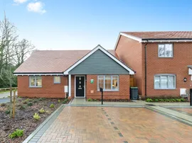 Edmondsham Road, Verwood photo