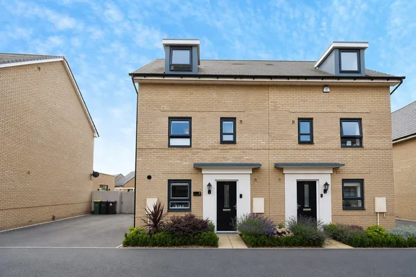 Bartons Avenue, Hullbridge, Hockley, ...