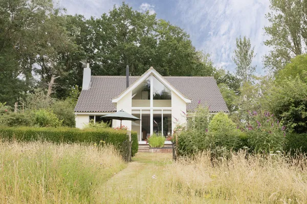Aldborough, Norwich, NR11 photo 1