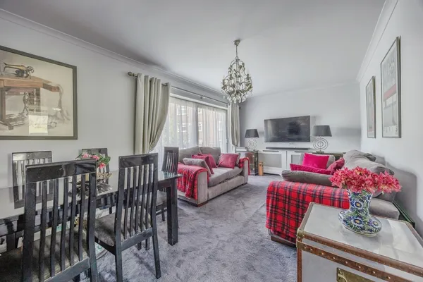 Leigham Court Road, London, SW16