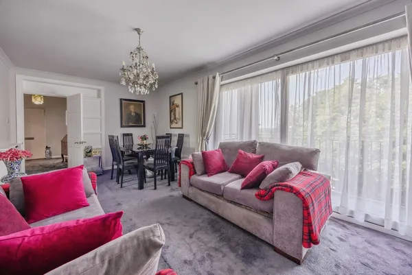 Leigham Court Road, London, SW16