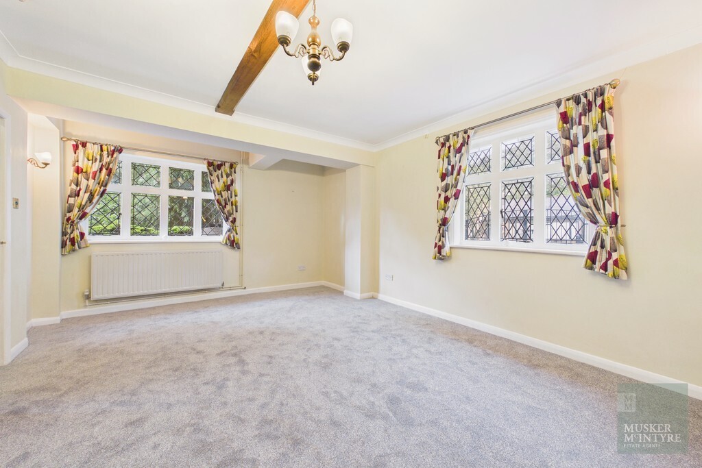 Church Road, Flixton Image 4