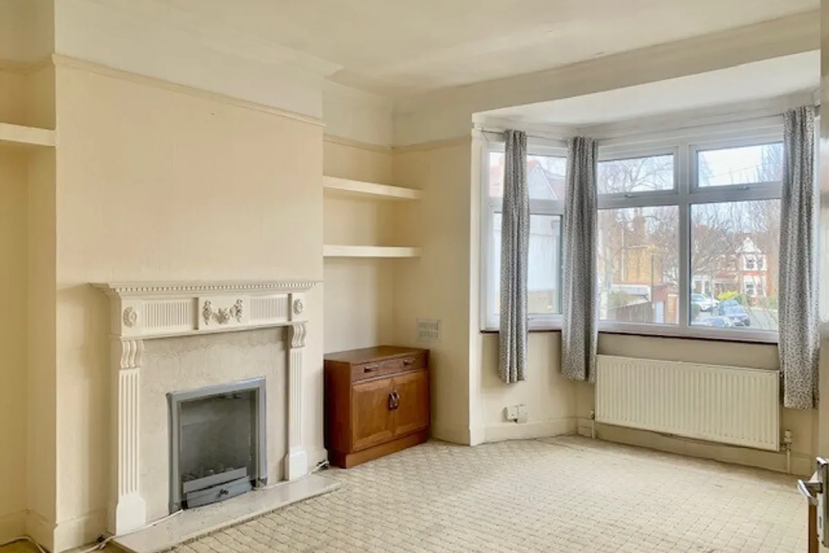 Kingsway, Mortlake, London