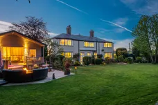 London Road, Bagshot, GU19 photo 21