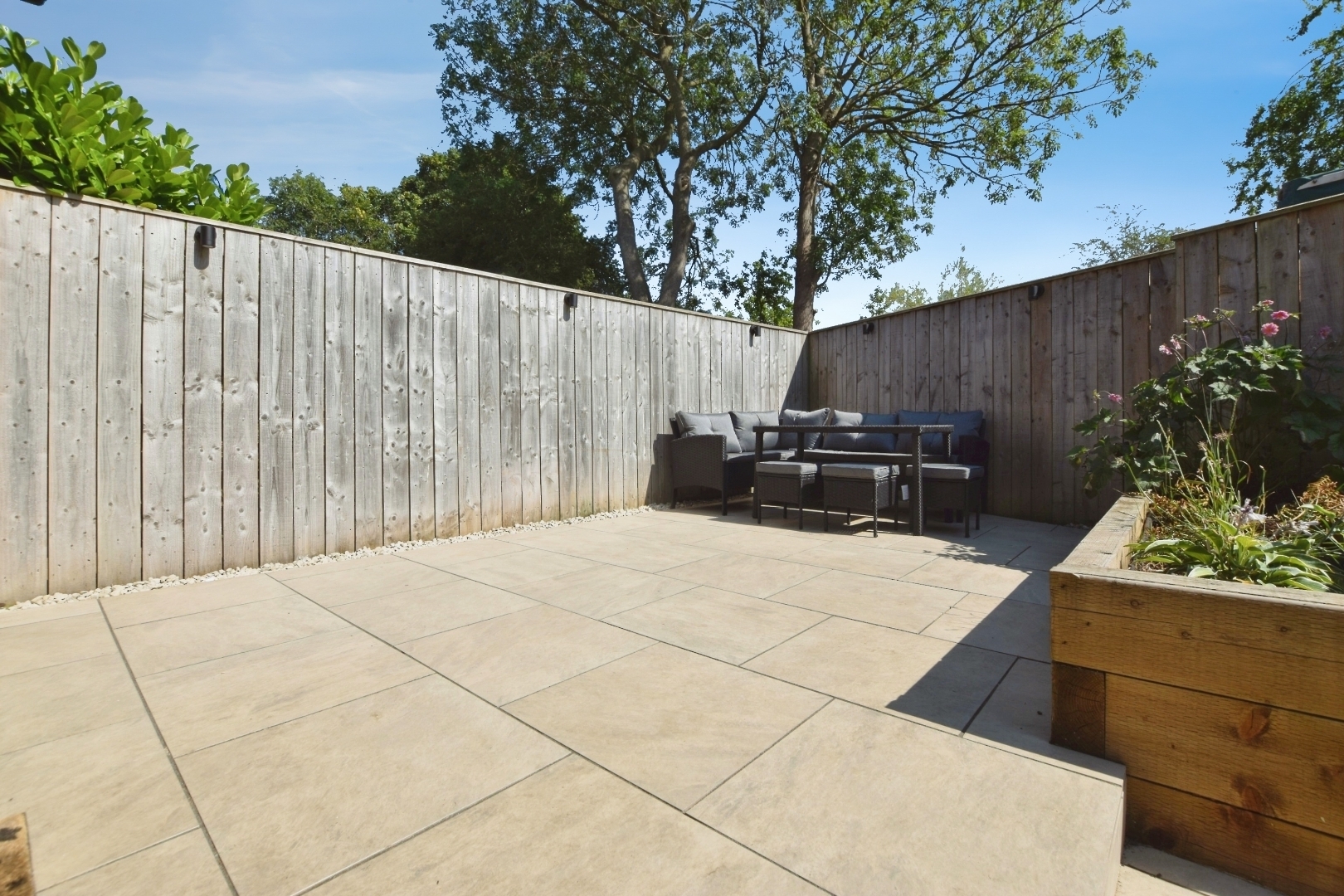Stewart Garth, Cottingham Image 11