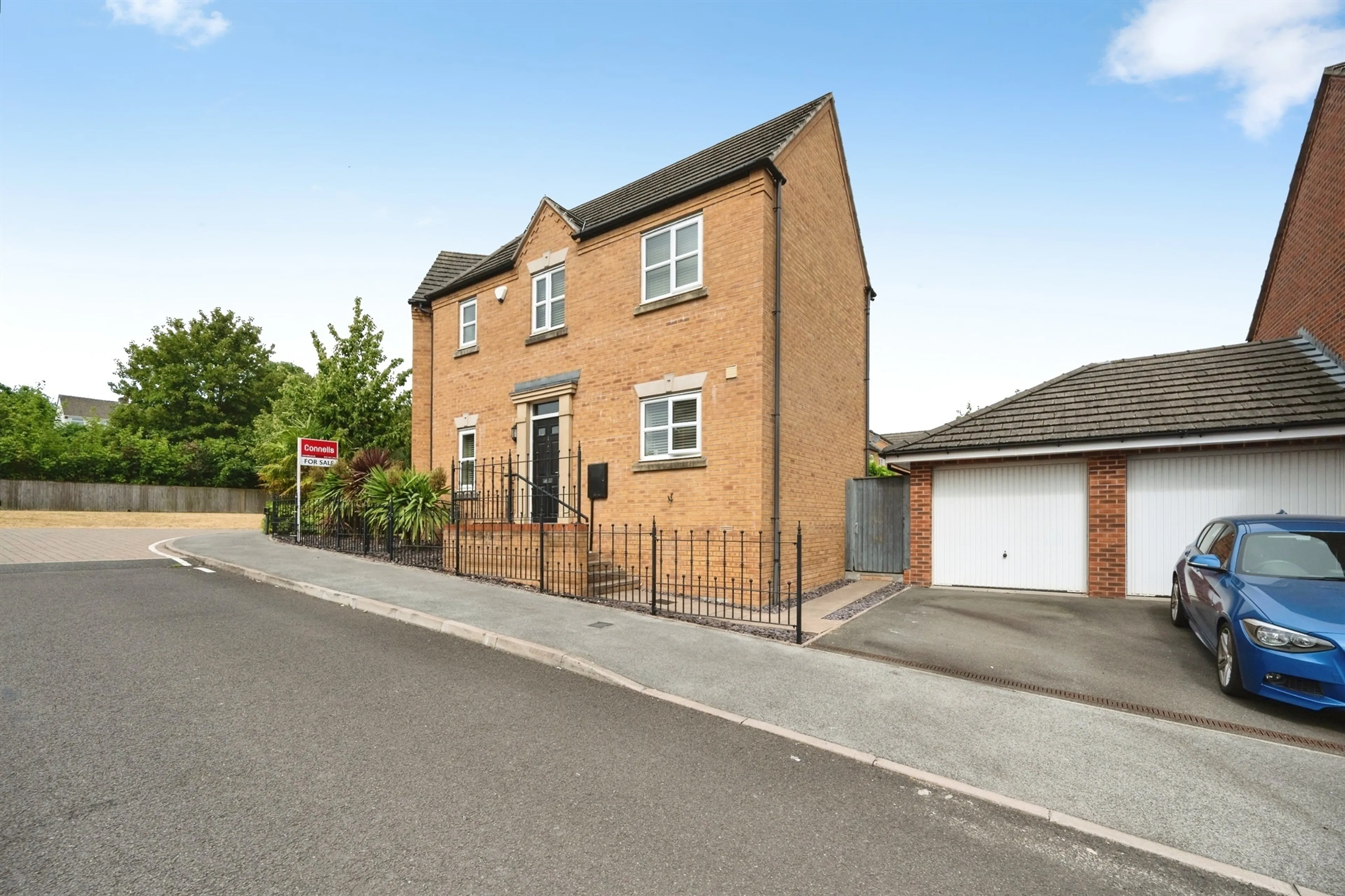 Property photo 0