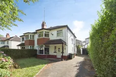 Gledhow Valley Road, LEEDS