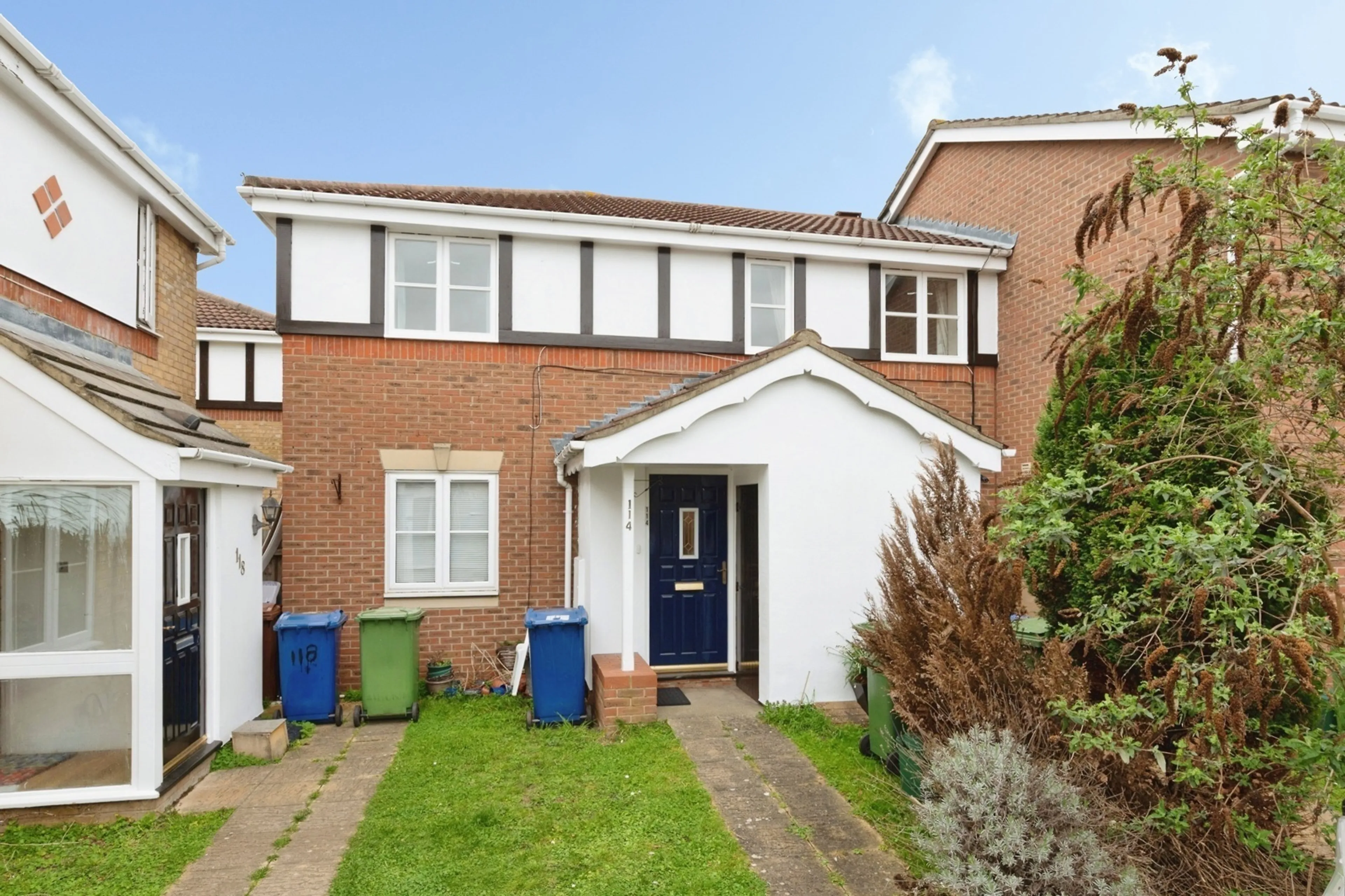 Property photo 0