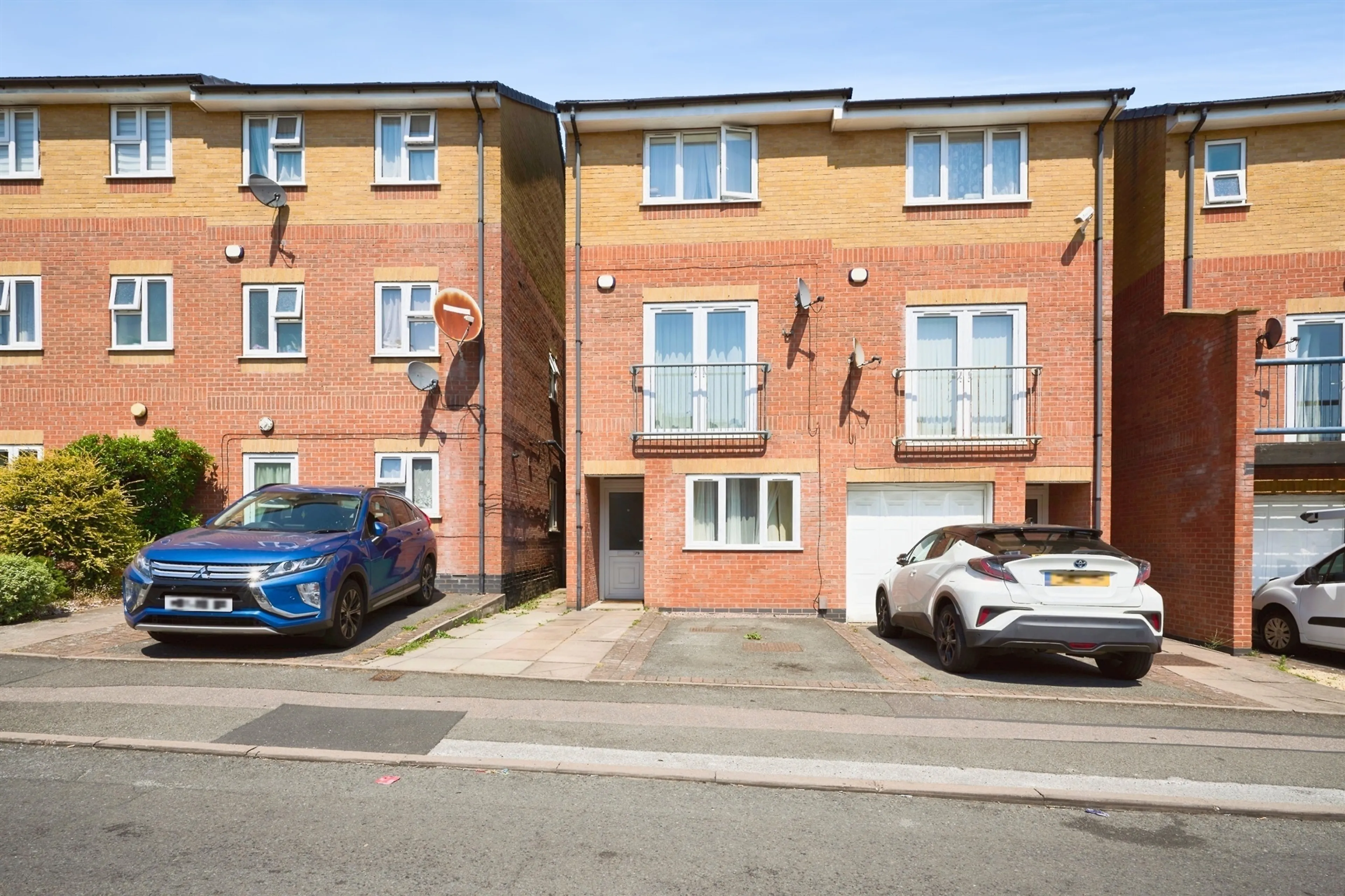 Property photo 0