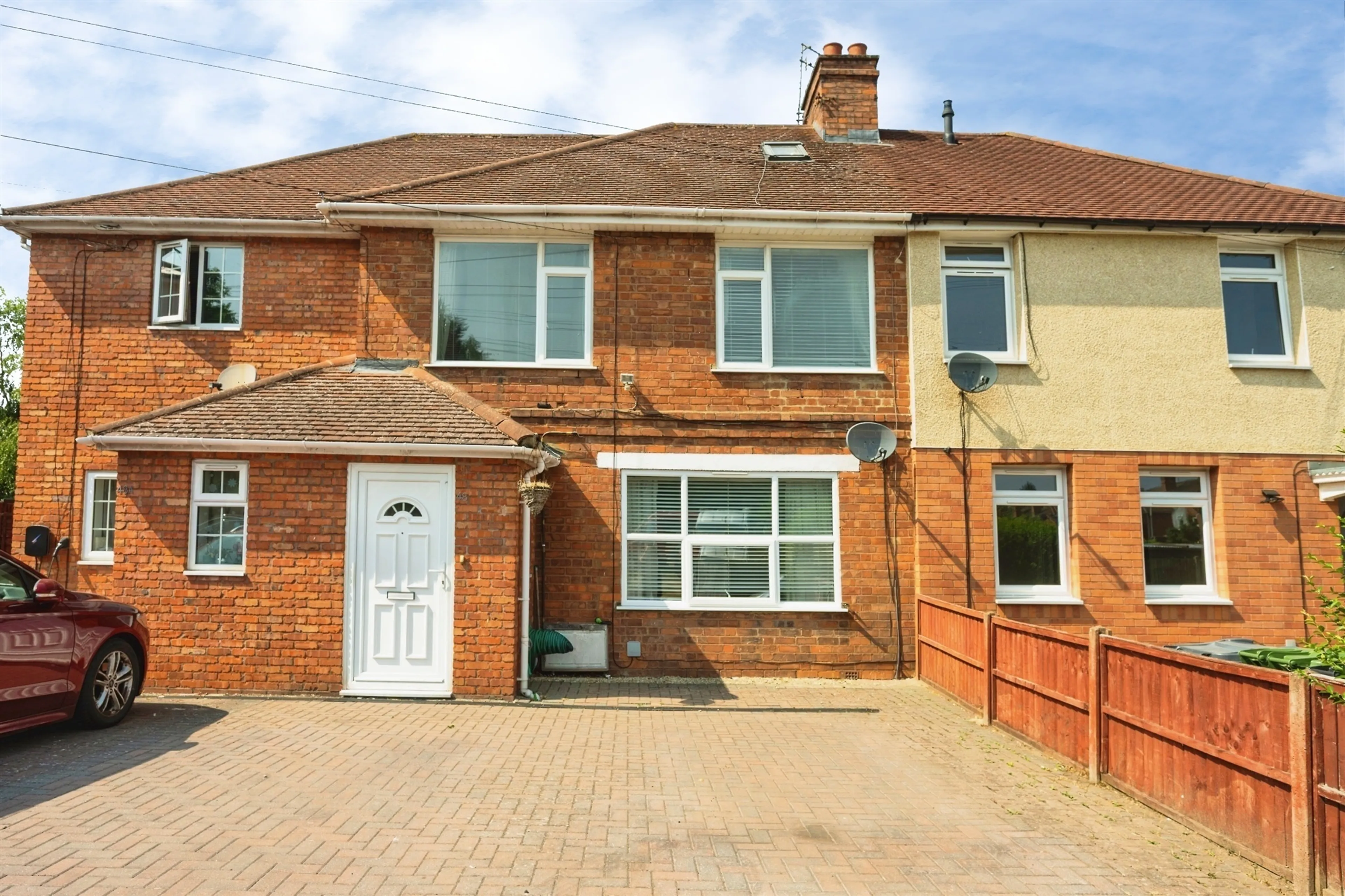Property photo 0