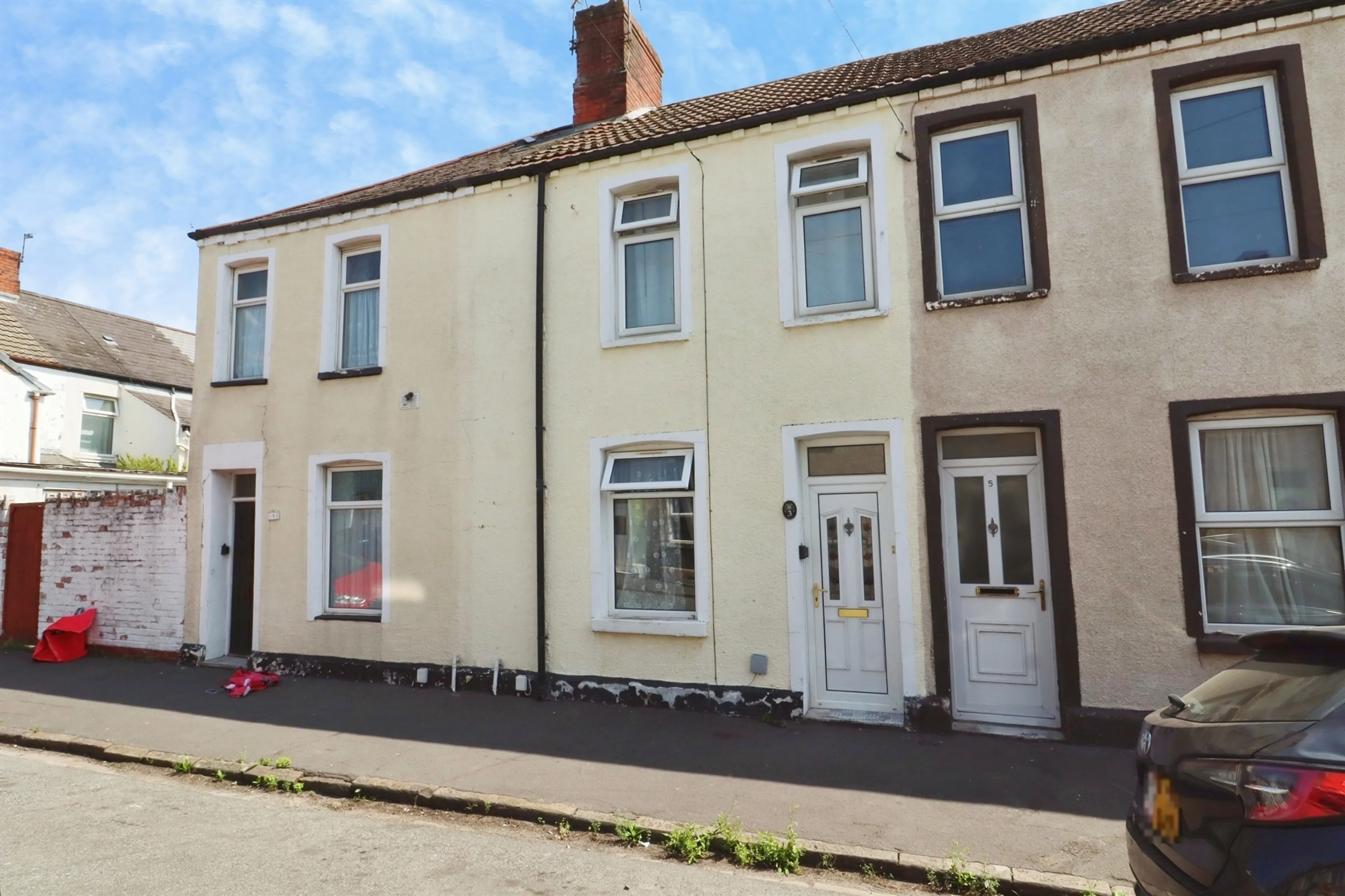 Property photo 0