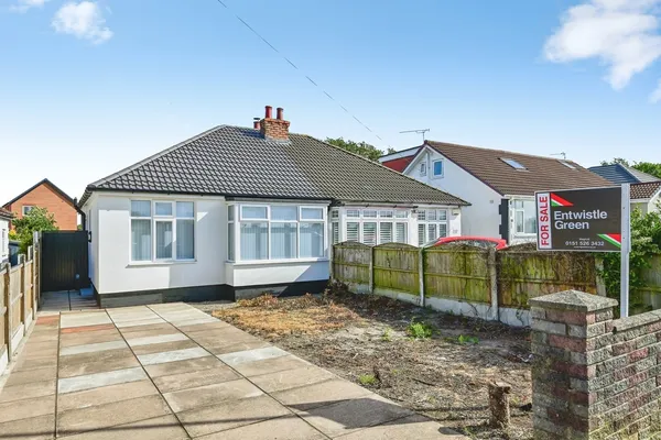 Liverpool Road, Lydiate, Liverpool, M...