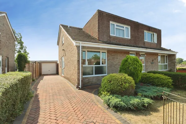 St. Annes Drive, Coalpit Heath, Brist...