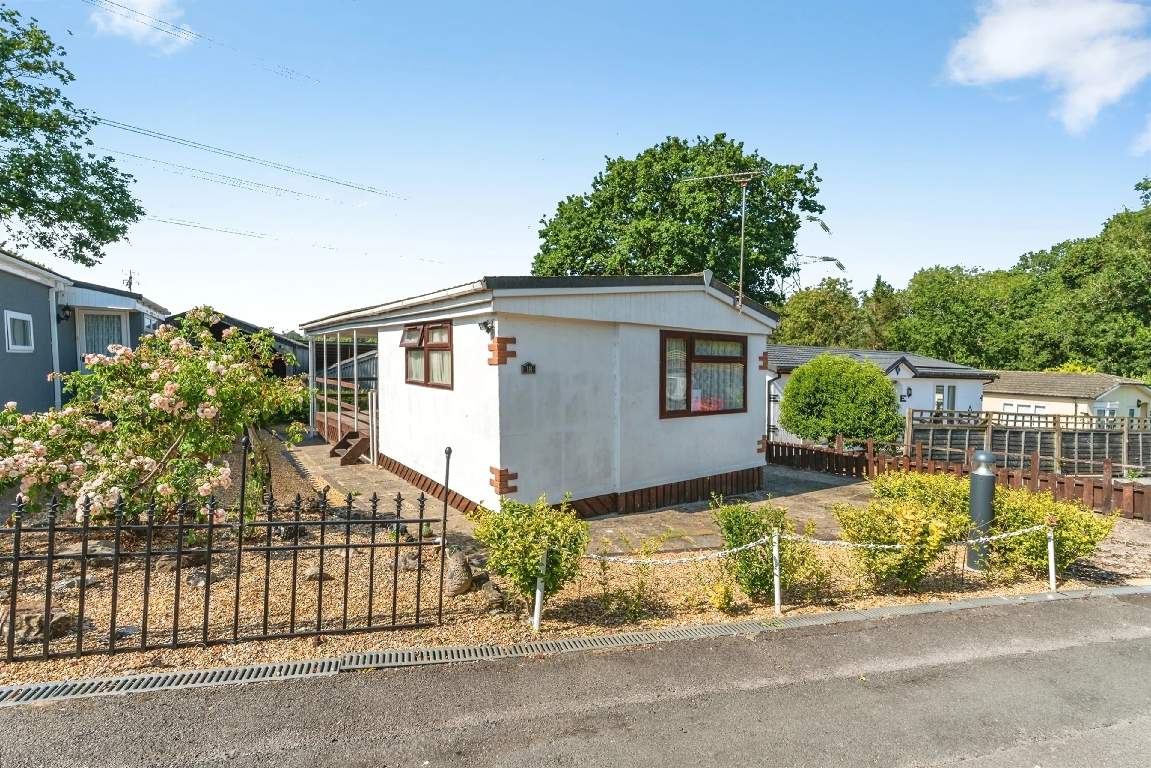 Property at Ideal Park Homes, Bishopstoke Lane, Eastleigh