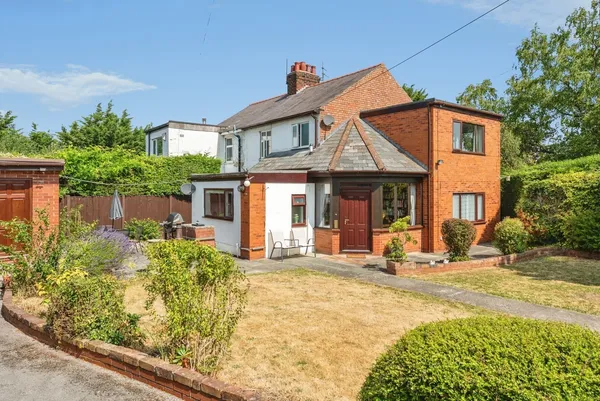 Wilton Road, DEESIDE, Clwyd, CH5