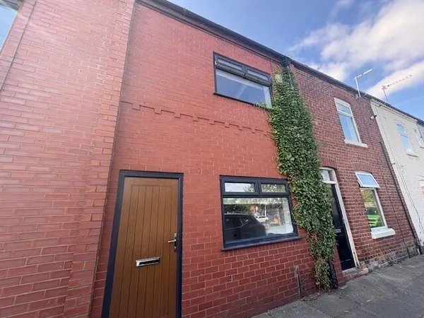Darlington Street, M29