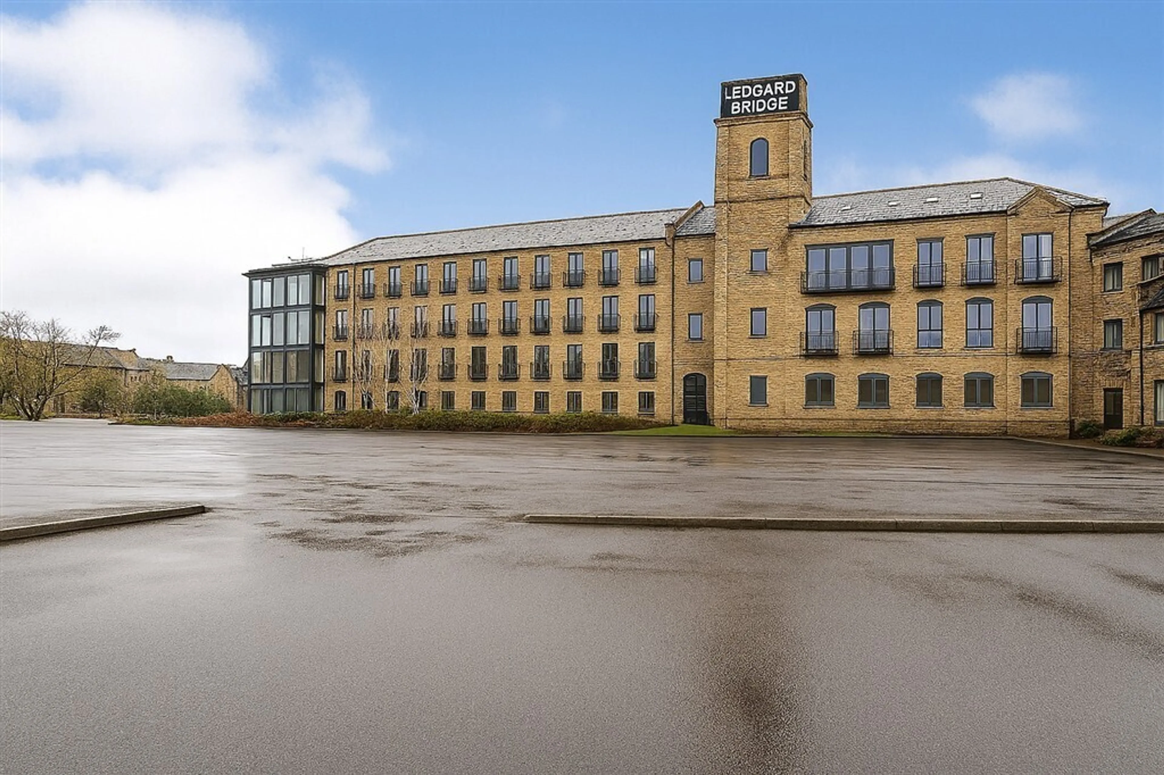 Property at Ledgard Wharf, MIRFIELD