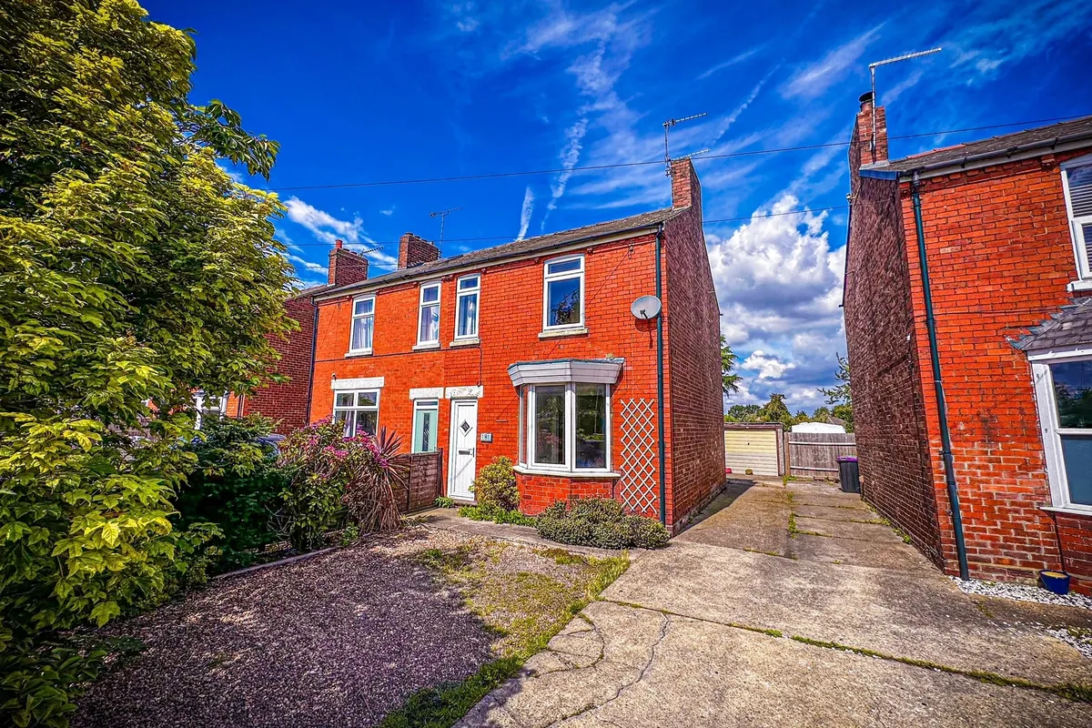 Newark Road, North Hykeham, LINCOLN