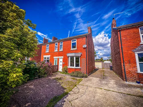 Newark Road, North Hykeham, LINCOLNphoto
